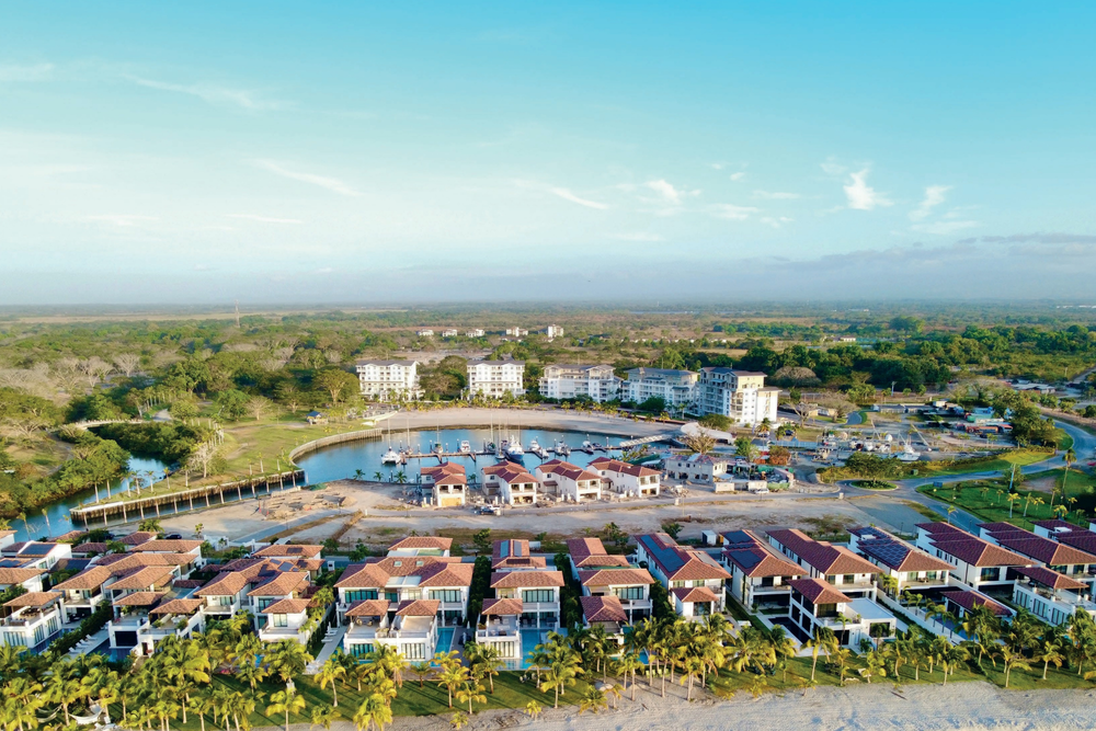 2BR + Flex · 159–162 m² · Marina Views