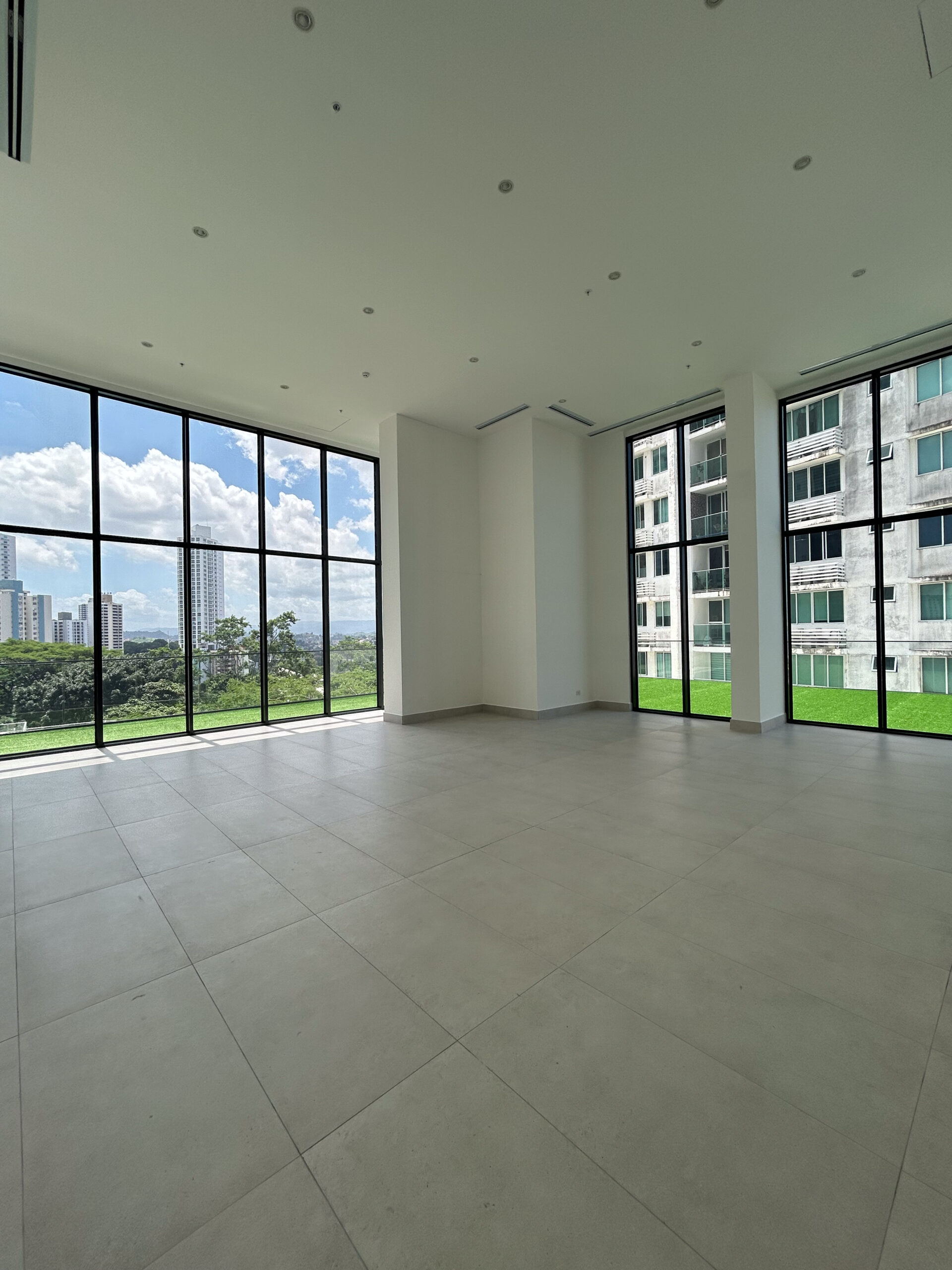 Type A · 3BR/2BA · 99.90 m² · City and Ocean Views — gallery image 2