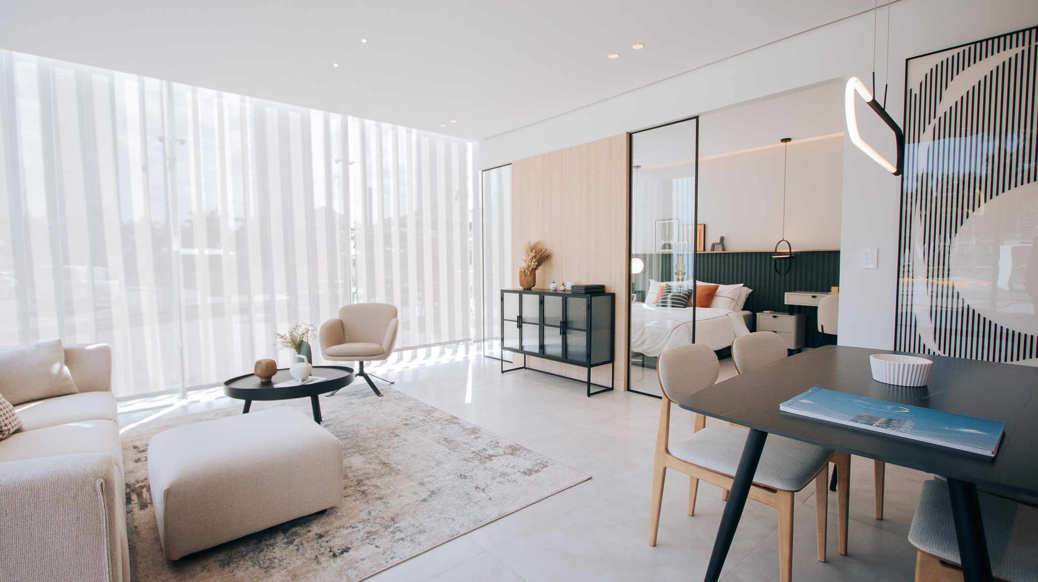 Largest Condo-Suite 65 m2 – Generation Tower — gallery image 1