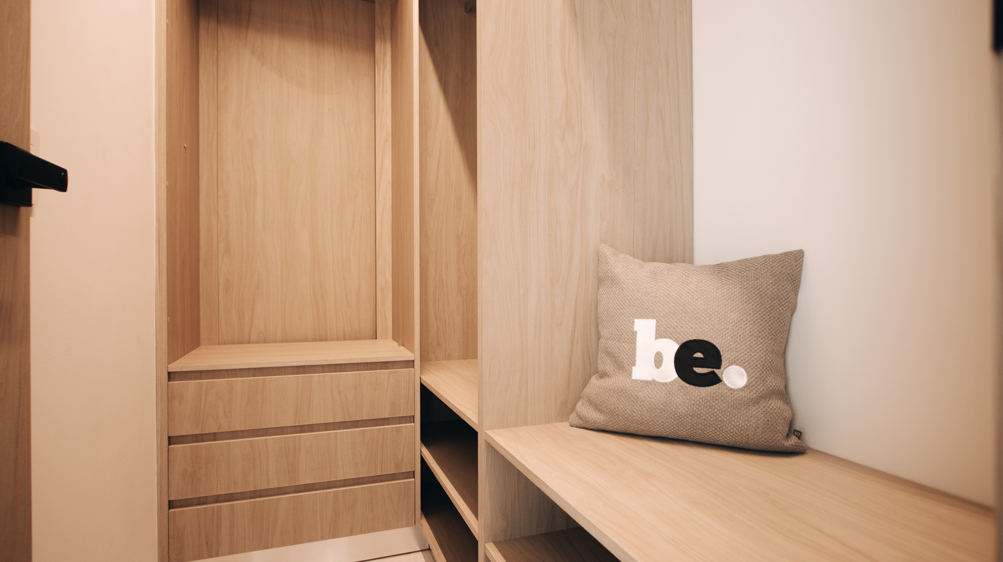 Largest Condo-Suite 65 m2 – Generation Tower — gallery image 17